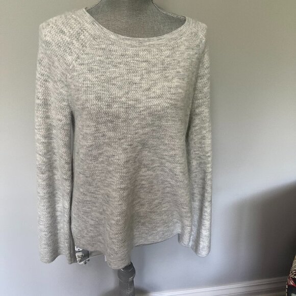 Loft Scoop Neck Light Gray Bell Sleeved Sweater Size M EUC - Picture 1 of 2